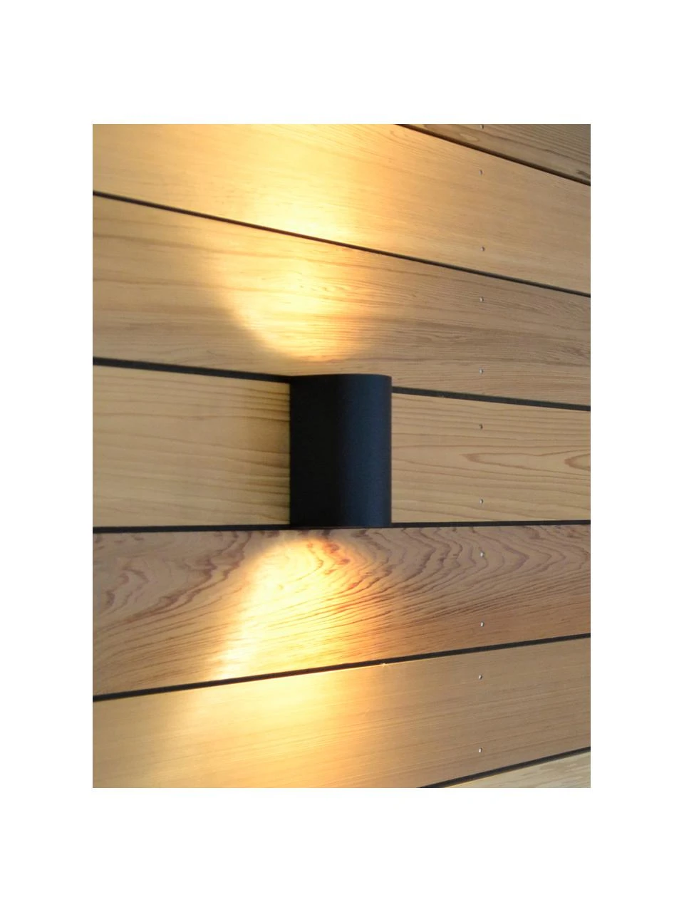 Lucide Außenwandleuchte Zora in Schwarz, B 7 x H 15 cm 8 Lucide Außenwandleuchte Zora in Schwarz, B 7 x H 15 cm – Bild 6