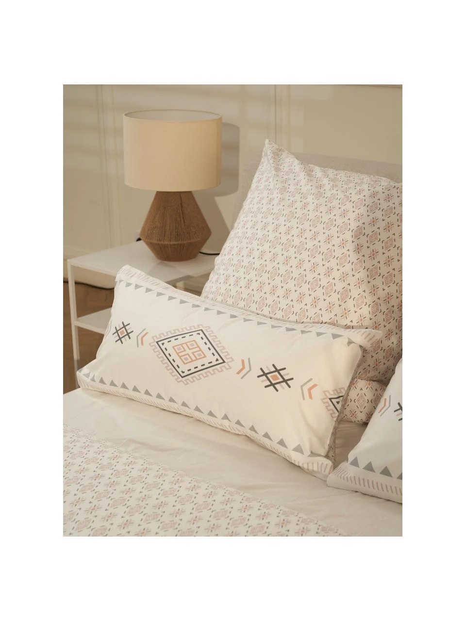 Westwing Collection Boho-Tischlampe Cecillia aus Jute, Ø 32 x H 48 cm 5 Westwing Collection Boho-Tischlampe Cecillia aus Jute, Ø 32 x H 48 cm – Bild 3