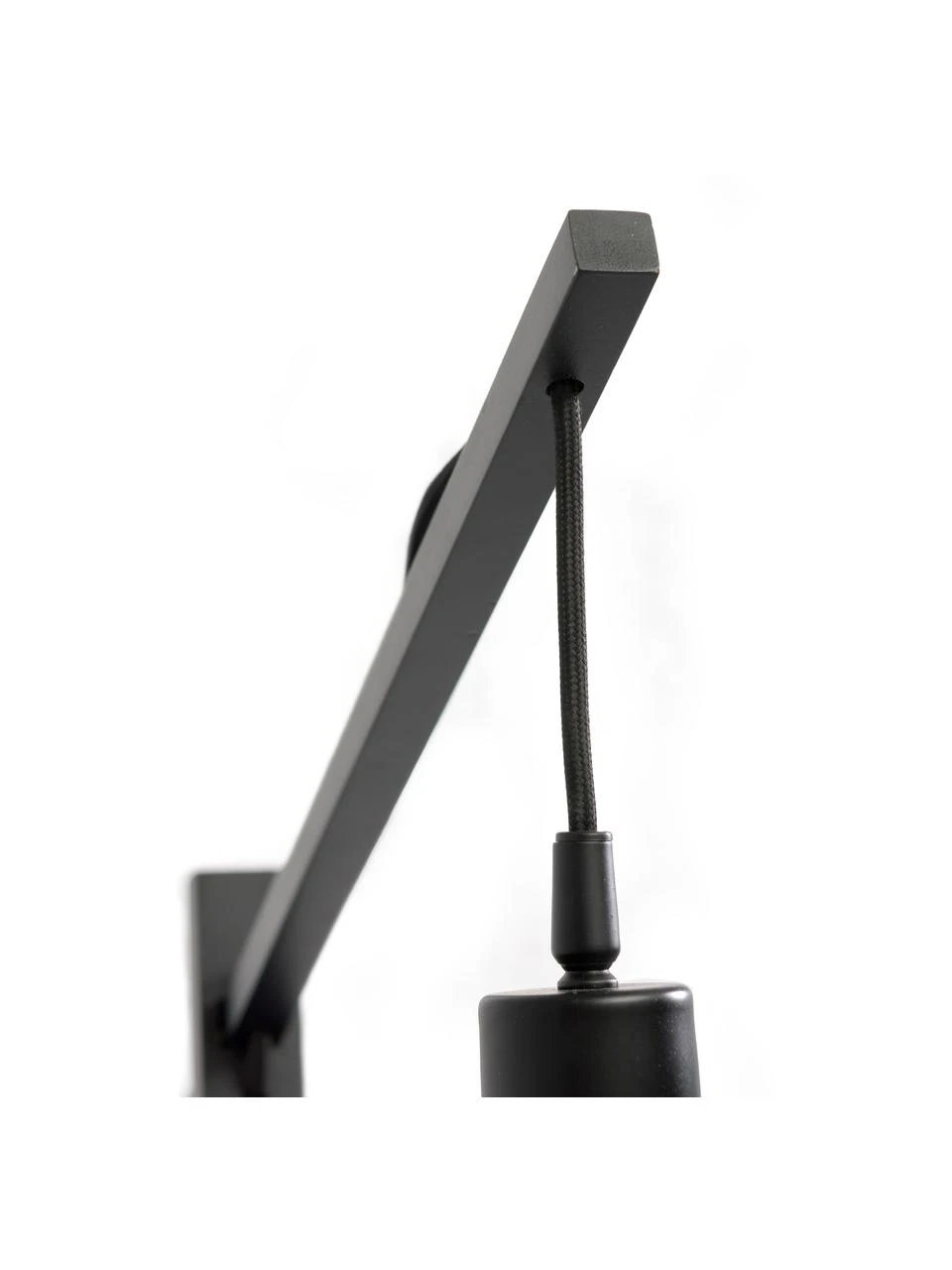 Große Bogenlampe Bhutan aus Bambus, Ø 50 x H 176 cmNur noch 1 Artikel verfügbar 7 Große Bogenlampe Bhutan aus Bambus, Ø 50 x H 176 cmNur noch 1 Artikel verfügbar – Bild 5