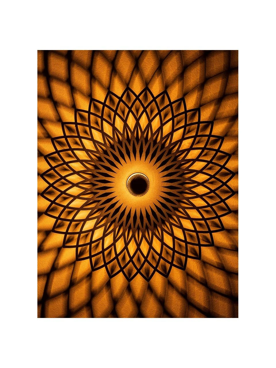 Große Design Wand- und Deckenleuchte Fellini, Ø 50 x T 12 cm 6 Große Design Wand- und Deckenleuchte Fellini, Ø 50 x T 12 cm – Bild 4