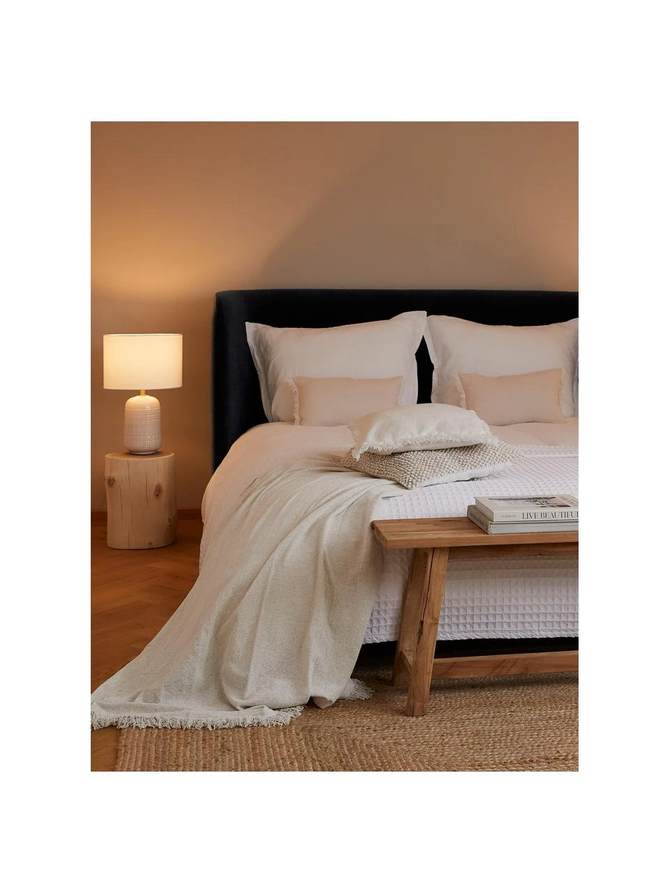 Westwing Collection Große Keramik-Tischlampe Iva, Ø 33 x H 53 cm 5 Westwing Collection Große Keramik-Tischlampe Iva, Ø 33 x H 53 cm – Bild 3