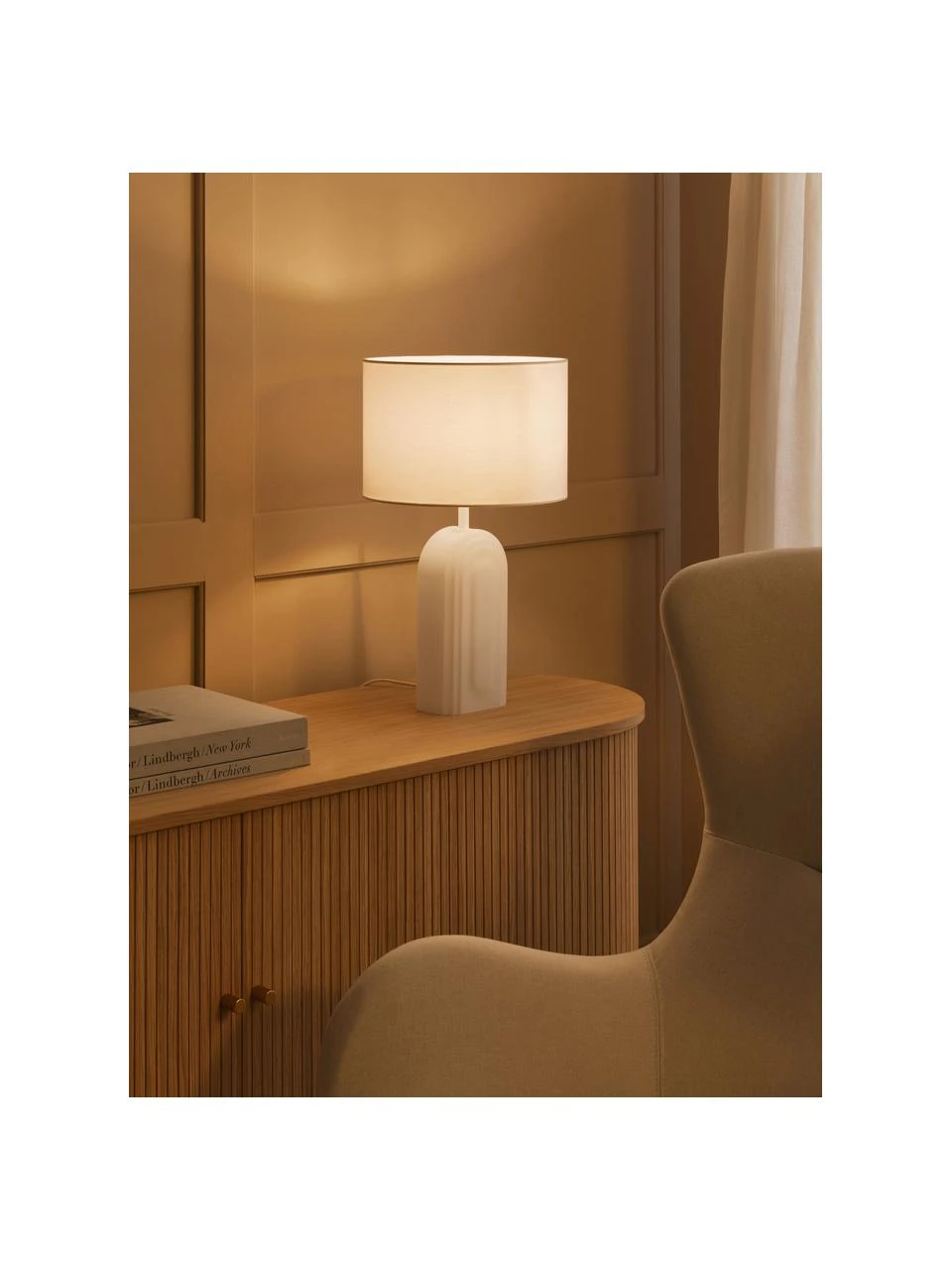 Westwing Collection Große Tischlampe Bela mit Glasfuß, Ø 30 x H 50 cm 5 Westwing Collection Große Tischlampe Bela mit Glasfuß, Ø 30 x H 50 cm – Bild 3