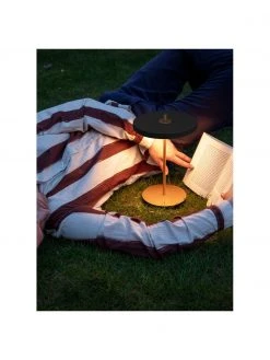 Umage Kleine Mobile Dimmbare LED-Tischlampe Asteria, Ø 20 x H 31 cm 11 Umage Kleine Mobile Dimmbare LED-Tischlampe Asteria, Ø 20 x H 31 cm -Leuchten Verkaufsladen Kleine Mobile Dimmbare LED Tischlampe Asteria 8