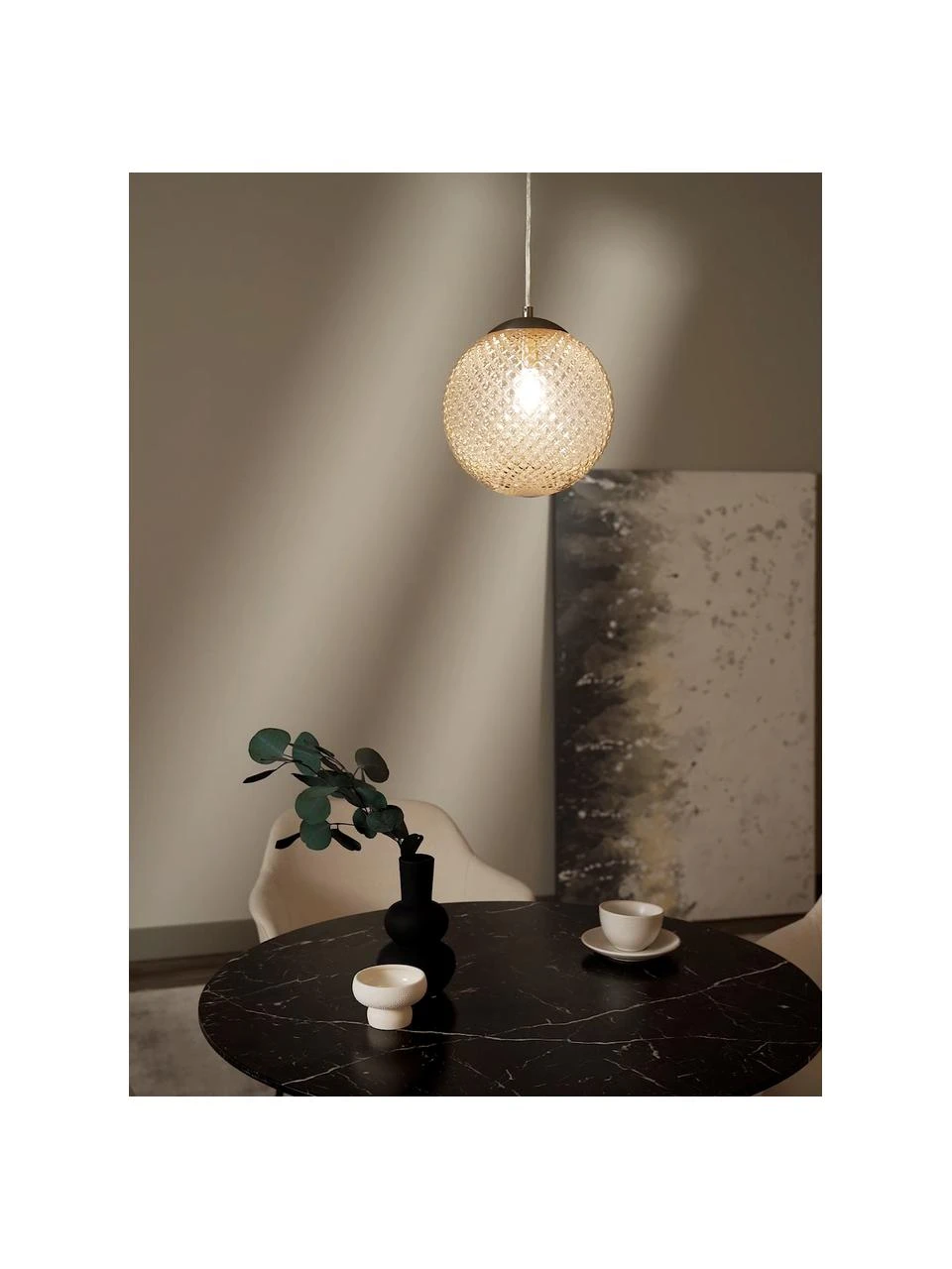 Westwing Collection Kleine Pendelleuchte Lorna aus Glas, Ø 25 cm 5 Westwing Collection Kleine Pendelleuchte Lorna aus Glas, Ø 25 cm – Bild 3