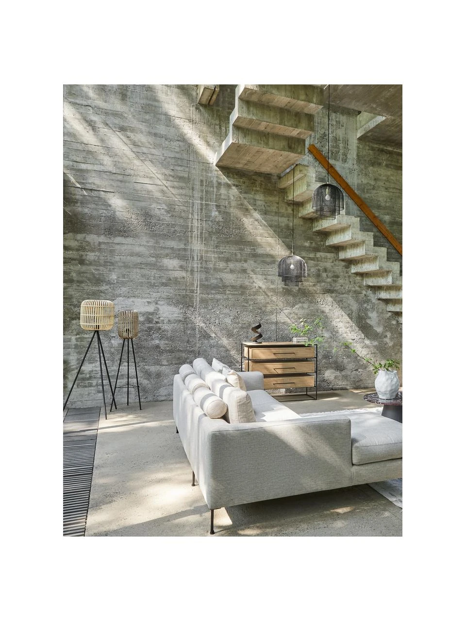 Kleine Tripod Stehlampe Woodrow aus Rattan, Ø 45 x H 130 cmNur noch 1 Artikel verfügbar 5 Kleine Tripod Stehlampe Woodrow aus Rattan, Ø 45 x H 130 cmNur noch 1 Artikel verfügbar – Bild 3