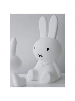 Mr Maria LED-Bodenleuchte Miffy, B 40 x H 80 cmNur noch 1 Artikel verfügbar 13 Mr Maria LED-Bodenleuchte Miffy, B 40 x H 80 cmNur noch 1 Artikel verfügbar -Leuchten Verkaufsladen LED Bodenleuchte Miffy 5