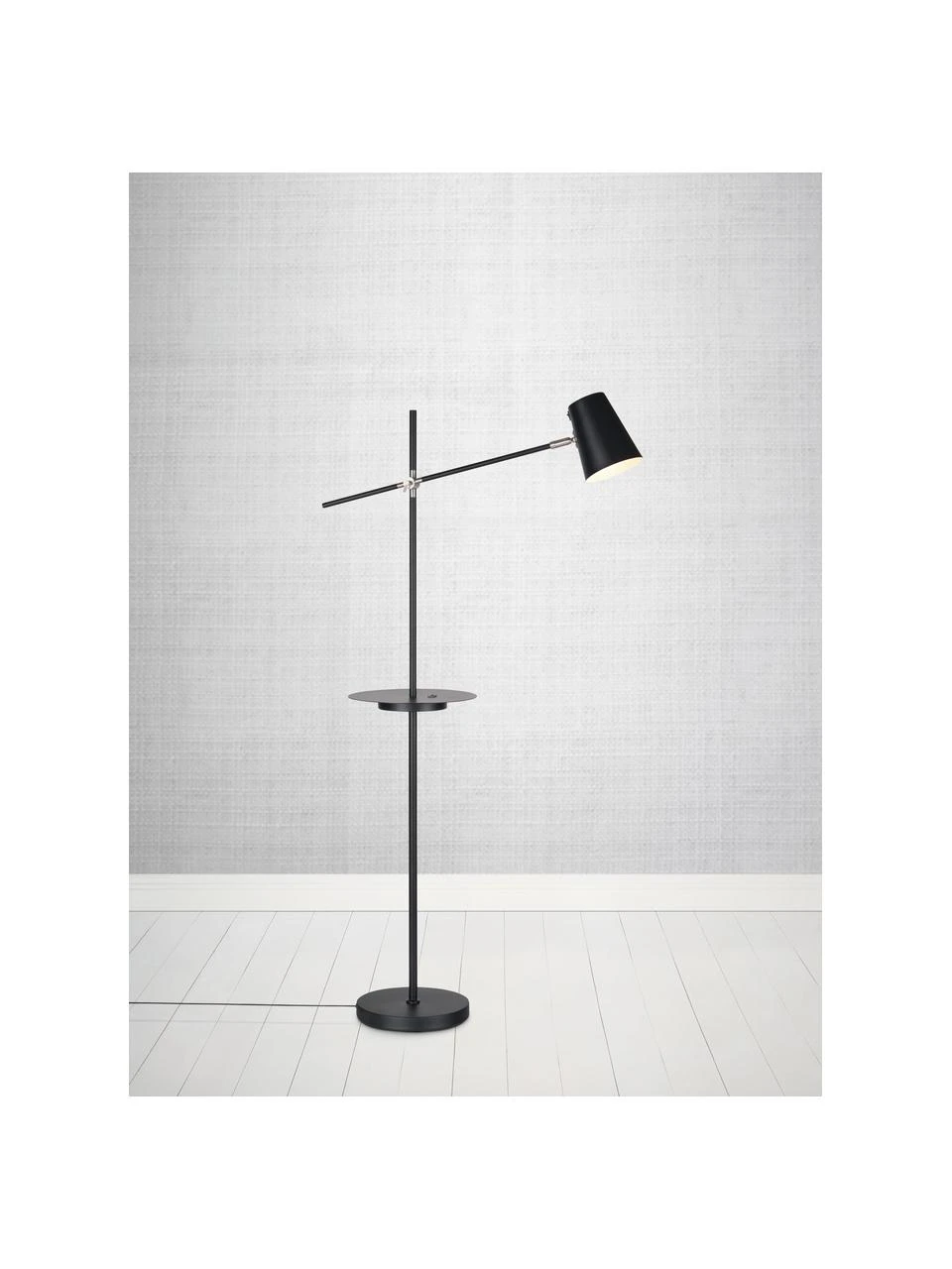 Markslöjd Leselampe Linear mit Ablage und Ladestation, T 65 x H 144 cmNur noch wenige verfügbar 5 Markslöjd Leselampe Linear mit Ablage und Ladestation, T 65 x H 144 cmNur noch wenige verfügbar – Bild 3