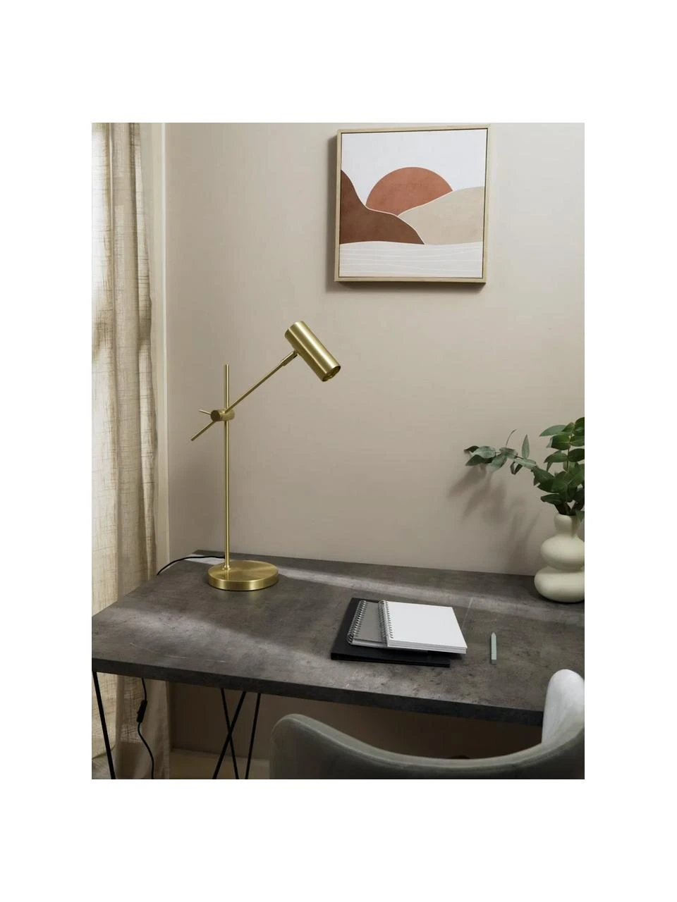 Westwing Collection Moderne Schreibtischlampe Cassandra in Gold, T 47 x H 55 cm 4 Westwing Collection Moderne Schreibtischlampe Cassandra in Gold, T 47 x H 55 cm – Bild 2