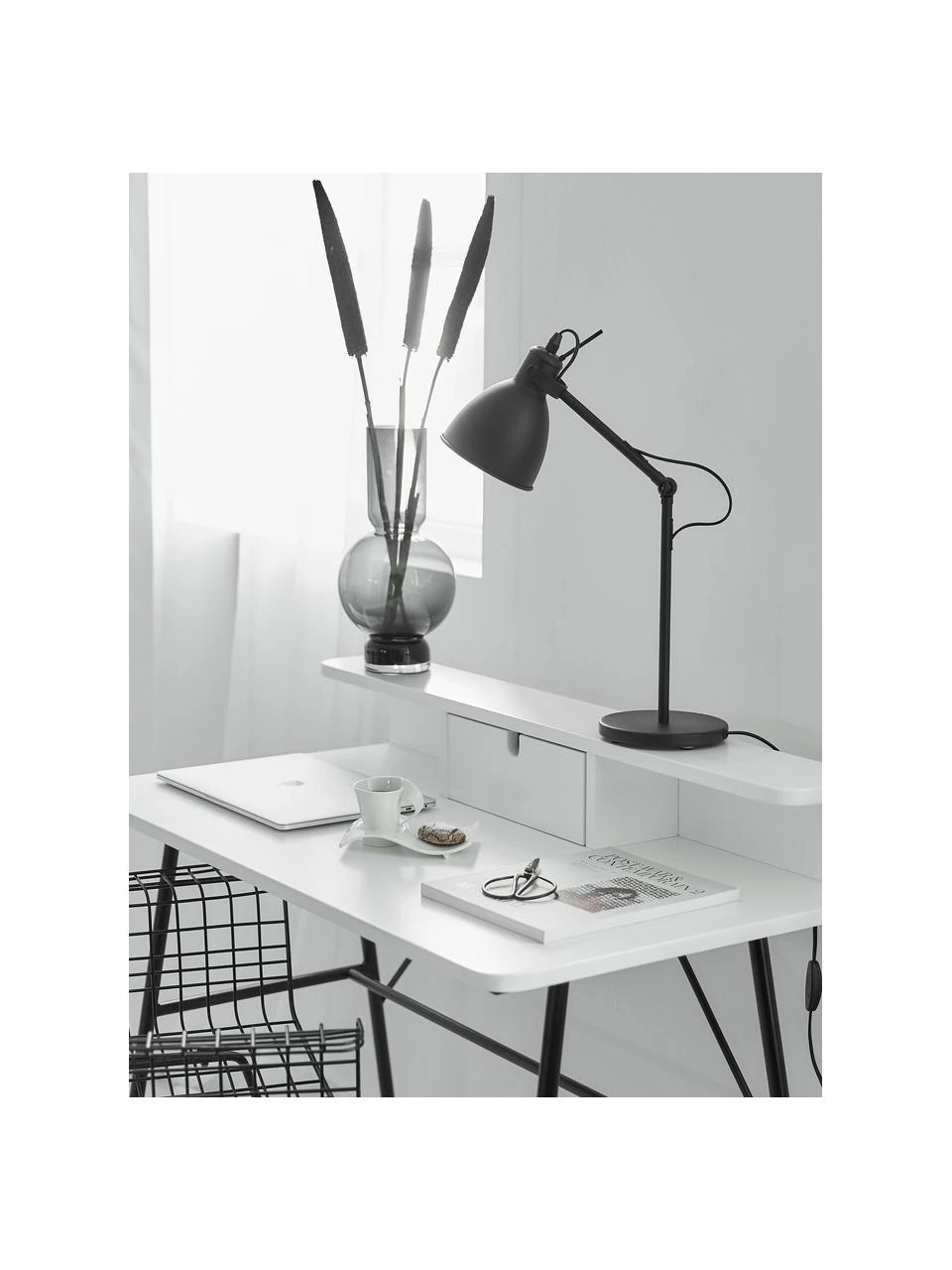 Westwing Collection Schreibtischlampe Ethan im Industrial-Style, Ø 15 x H 43 cm 4 Westwing Collection Schreibtischlampe Ethan im Industrial-Style, Ø 15 x H 43 cm – Bild 2