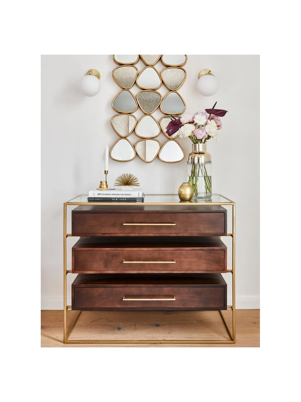 Westwing Collection Wandleuchte Atlanta aus Opalglas, T 23 x H 22 cm 5 Westwing Collection Wandleuchte Atlanta aus Opalglas, T 23 x H 22 cm – Bild 3